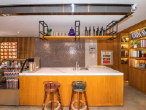 Zhe · Coffee Hotel (Jiayuguan Chengxin Square Store) Hotels in Jiayuguan