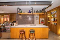 Zhe · Coffee Hotel (Jiayuguan Chengxin Square Store) Hotels in Jiayuguan