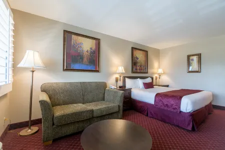 Grand Vista Hotel