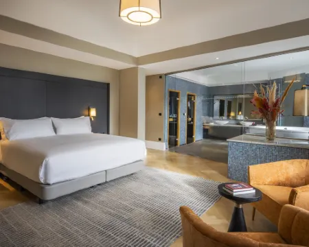 DoubleTree by Hilton Brussels City Hotels in Sint-Joost-ten-Node