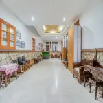 RedDoorz Plus Near Lempuyangan Station 4