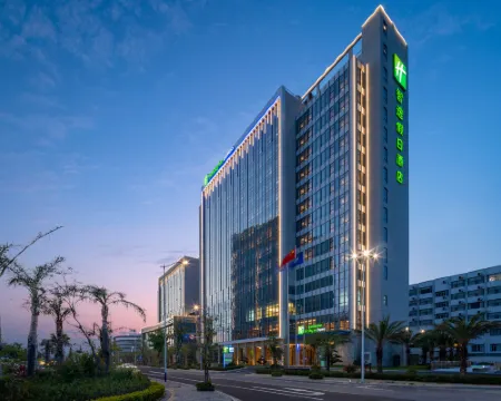 Holiday Inn Express BEIHAI SILVER BEACH by IHG Hotels in Beihai