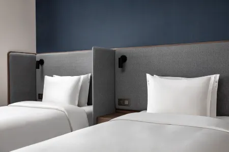 Holiday Inn Express Shanghai Tangzhen Отели рядом с достопримечательностью «Chuansha Ancient Town»