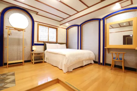 Phoenix Pavilion Hot Spring Hotel
