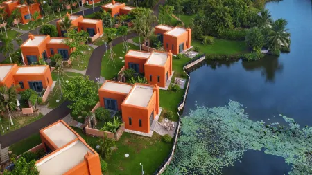 Xikang Yunshe Wellness & Resort Hainan