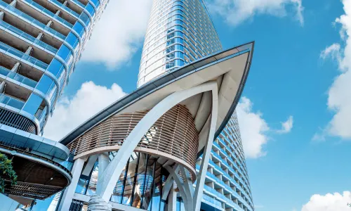 Silver Sands Hotel By RìChū