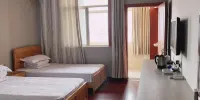 Yancheng Dongshan Hotel - Habitación Triple Estándar
