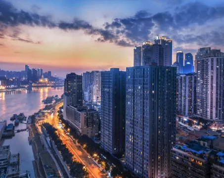 重慶嘉璽江景ホテル（解放碑洪崖洞）