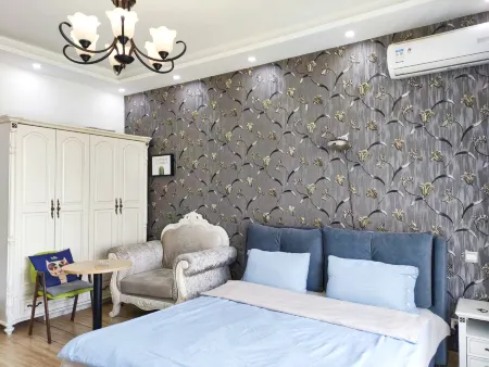Baicheng Shiguang Homestay Отели в г. Байчэн