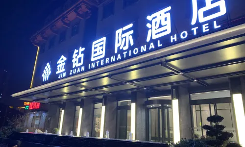 Golden Diamond International Hotel