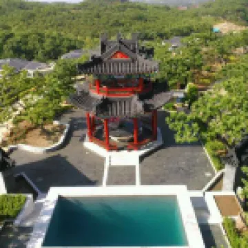 Fuquan Xingong Hot Spring Resort Hotels near Fenghuangling