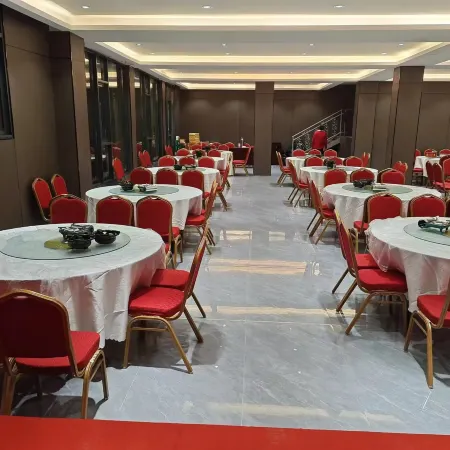 Shi Ji Xing Hotel