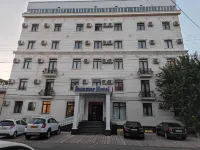 Summer Hotel