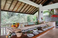 The Bejalin Eco Retreat Hotels near Hidden Strawberry Garden
