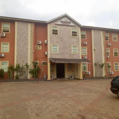 Goldenland Hotel Hotels near KOKA JUNCTION/FLYOVER
