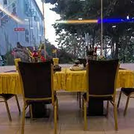 Steffan Hotel & Suites