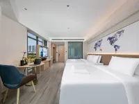 Kyriad Hotel (Luzhou High-speed Railway Station Southwest Medical University) Hotels in Luzhou