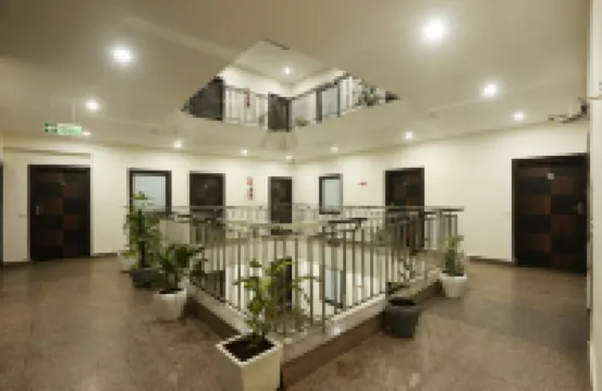 Hotel Sky View Residency Near Delhi International Airport