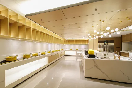 Tonglu Senboli Hotel (Tonglu Fuchun Road Branch) Отели рядом с достопримечательностью «Hangzhou Technician Institute»