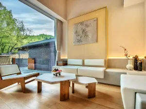 Dongmingshan Bamboo B&B