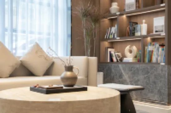 Mili Hotel (Ningbo Railway Station  Tianyi Pavilion Museum）