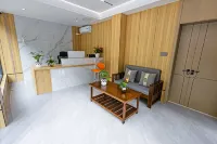 Hongxuan Chinese Inn (Tanchang West Toll Station Lanzhou-Haikou Expressway Exit)