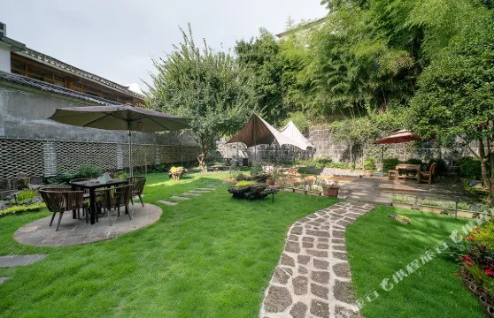 騰沖和順依山郡花園客棧