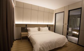 Elong R.YUN Hotel (Shenyang Faku)