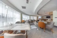 Vienna Hotel (Tianshui Center Square People's Park)