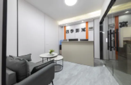 The Four Seasons Apartment