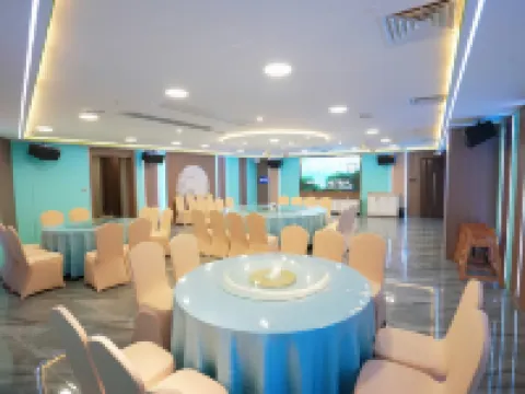Yangguang Hotel Hotels in Pinghe