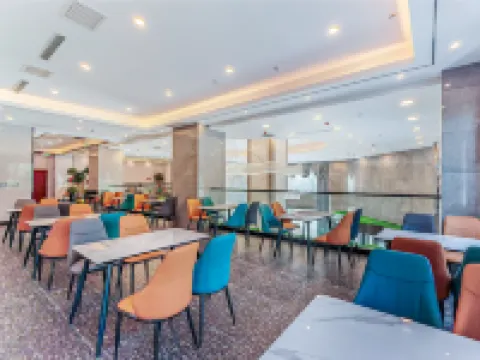 Tianhe Supreme Hotel 民豊のホテル