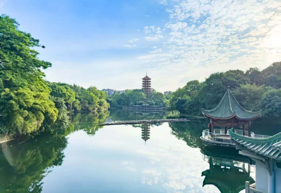 Chongqing Xiaoxiao Yuguang Homestay의 모던한 디자인