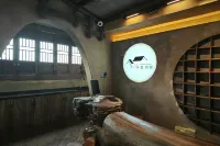 Zhuyuan Fort Homestay (Lion Pass Scenic Area Branch)