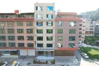Milan • Serenity Haven Design Guesthouse (Nandan County Bus Terminal Jinfurong Plaza)