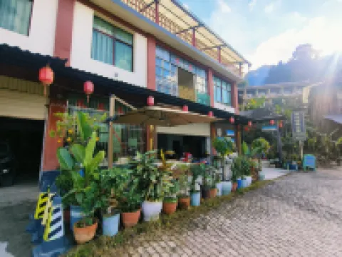 Jingmai Shichayanjing Homestay