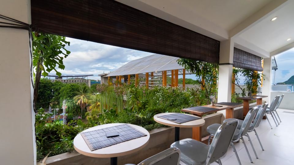 Komodo Lodge