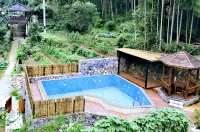 Floral Hotel · Yi Jia Mogan Mountain hotel - con terme