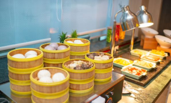 Echarm Plus Hotel (Nanning Railway Station Chaoyang Square)