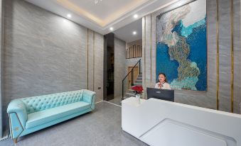 Hillman Hotel Apartment (Qingyuan Meilin Plaza)