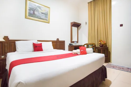 RedDoorz near Pantai Falajawa Kota Ternate