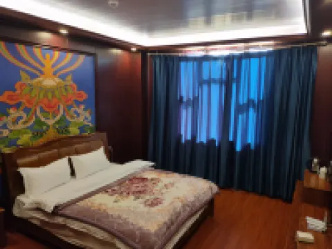 Litang Tu Bo Hotel Hoteles en Litang