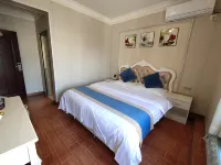 Fuyang Huanju Hotel