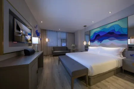 Orange Hotel (Nanchang Honggutan Tongluowan Plaza)