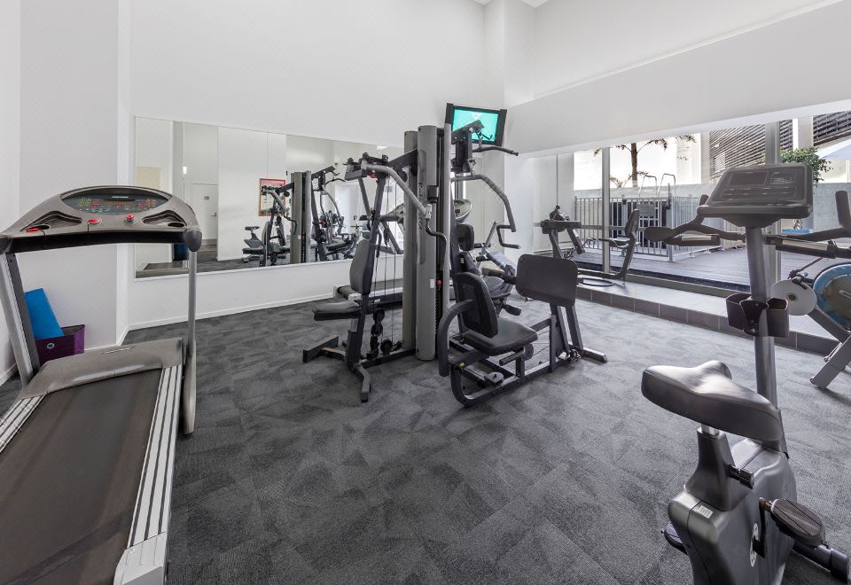 Auckland Harbour Suites Over view