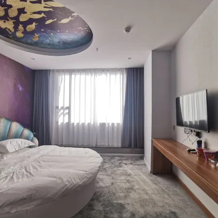 Peng'an Youth Memory Theme Hotel