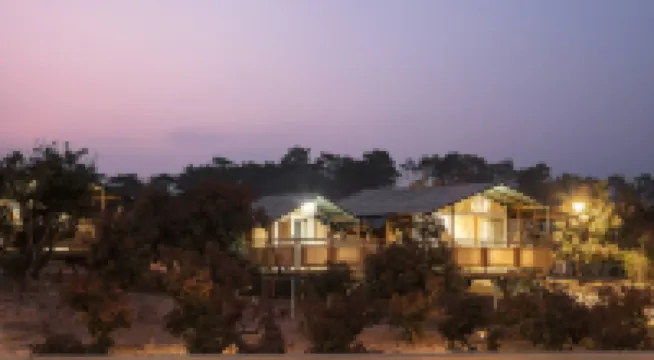 African Holiday Wild Luxury Resort Hotel