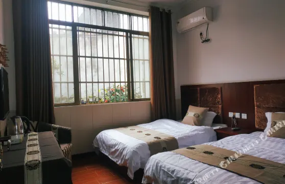 蘆山客居樂商務賓館