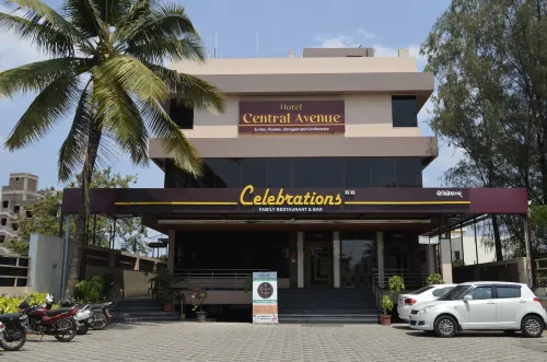 Hotel Central Avenue Hotels in Sangli