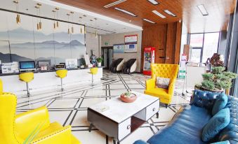 Yushengxiang Hotel (Nanzhao Branch)